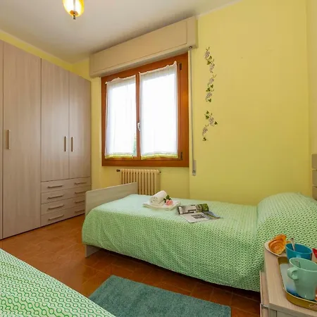Sleeps 6 Wifi *